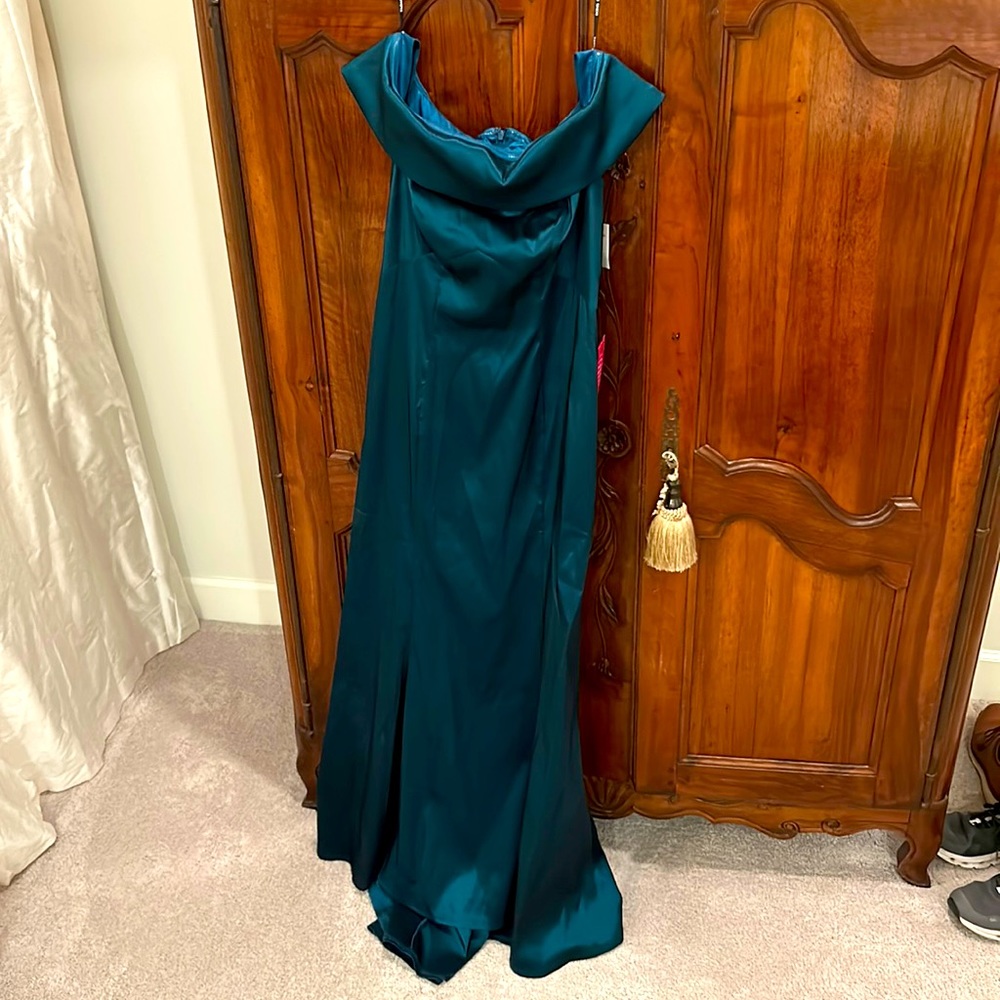 tadashi shoji formal teal dress